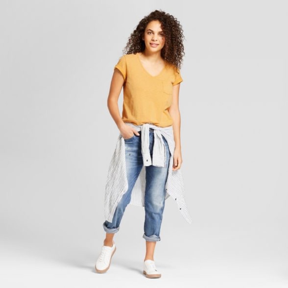Universal Thread Yellow V Neck